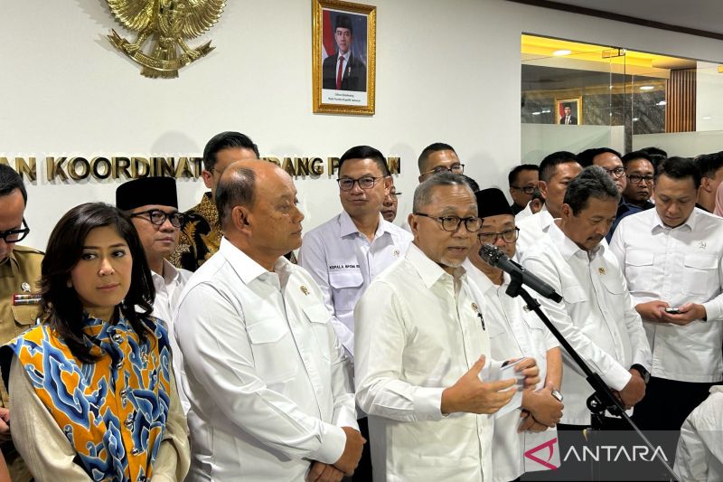Zulhas: Pemerintah rumuskan aturan tugas kementerian dalam MBG