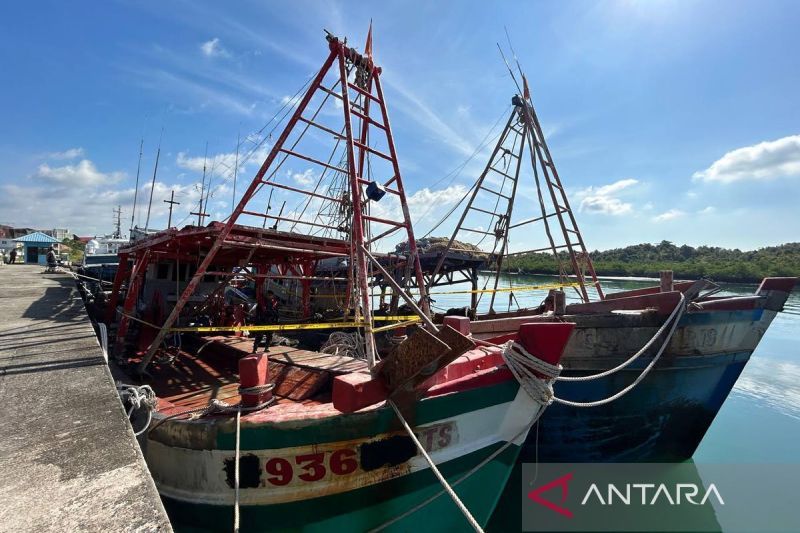 KKP tangkap dua kapal ikan Vietnam beroperasi di Natuna Utara