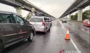 H2 Lebaran siang, "contraflow" Tol Cikampek jadi dimulai dari KM 41