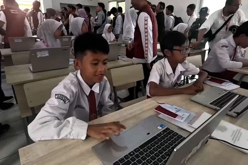 Komdigi pastikan layanan internet di Sekolah Rakyat tanpa kendala