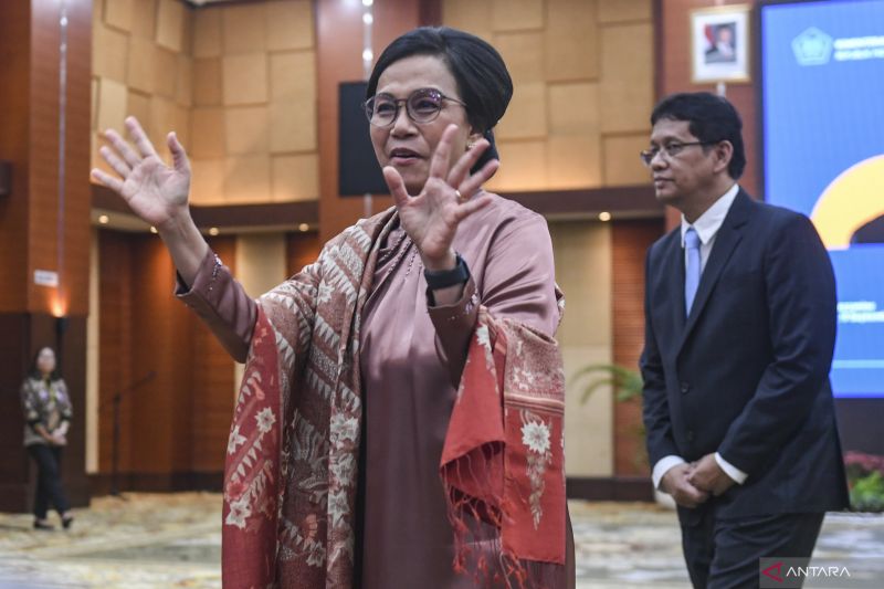 Menkeu Purbaya punya "PR" meyakinkan investor, atasi tantangan pajak