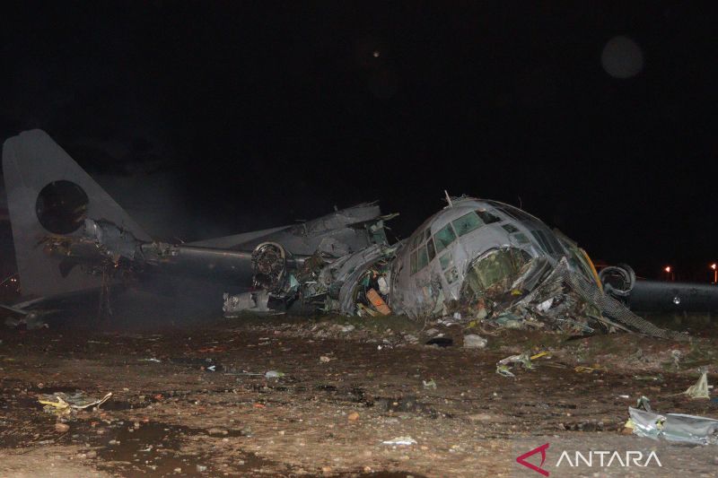 Pesawat pengangkut uang baru Bolivia kecelakaan di El Alto, kondisi lokasi dijaga ketat militer
