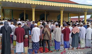 Warga Muslim di Hila Maluku Tengah Lebaran hari ini