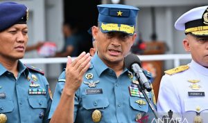 TNI sebut kapal Amerika yang lewat di Selat Malaka hanya untuk transit