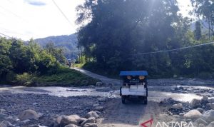 Jembatan putus akibat banjir, 2 desa di Kulawi Sigi Sulteng terisolir