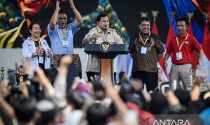 Hari Buruh, Prabowo dekati dan bercengkerama dengan pekerja