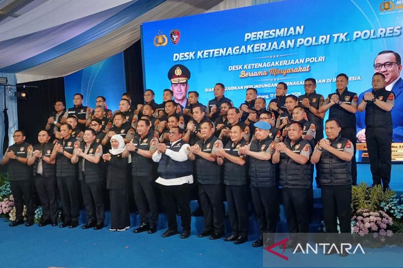 Kapolri resmikan Desk Ketenagakerjaan di 14 polda dan 35 polres