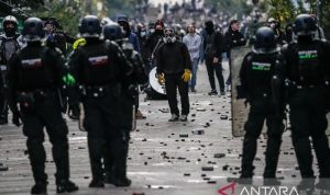 Gelombang protes di Prancis, WNI diminta tingkatkan kewaspadaan